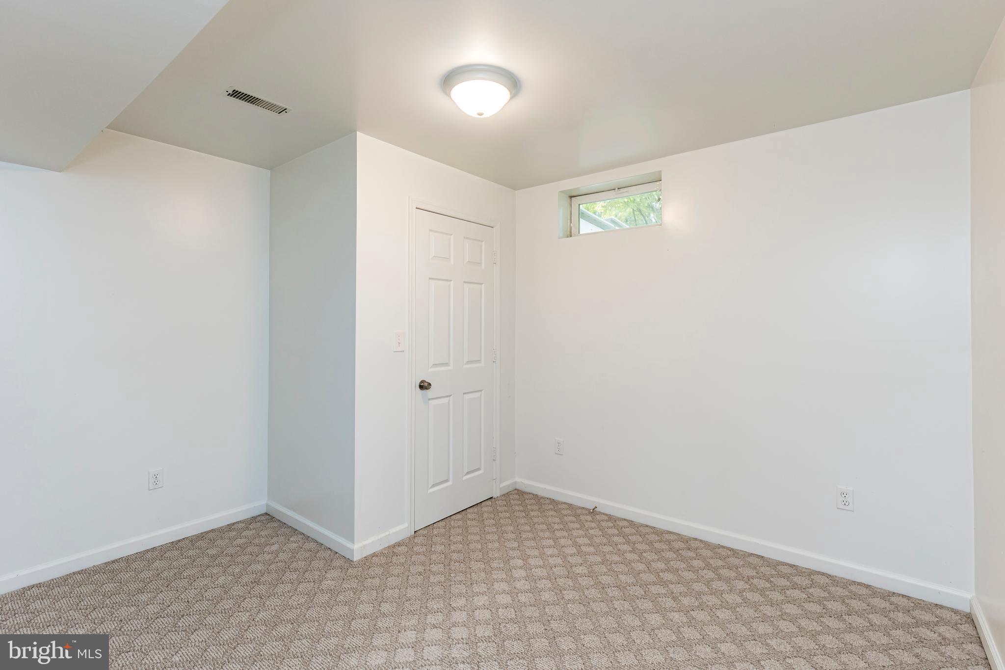 7734 Rotherham DRIVE