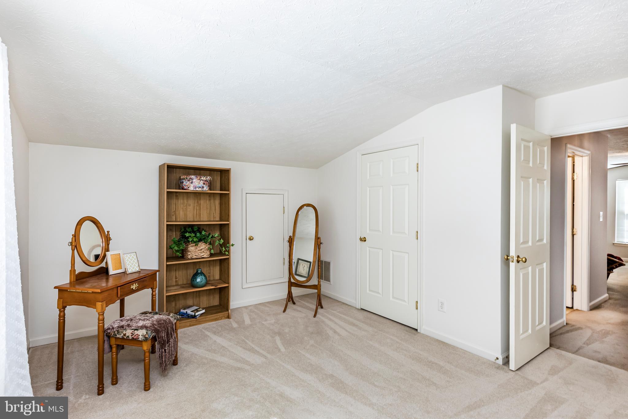 7734 Rotherham DRIVE