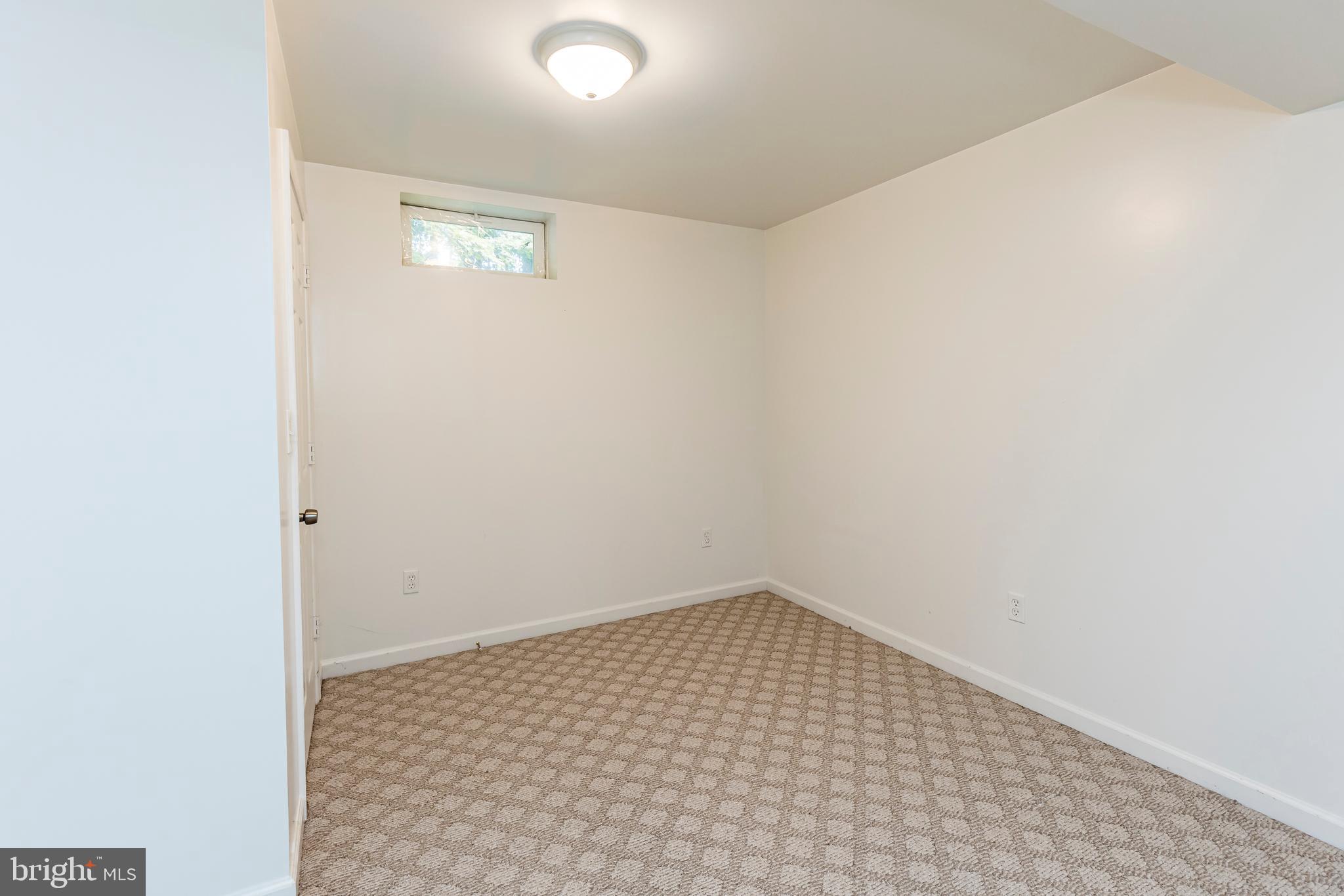 7734 Rotherham DRIVE