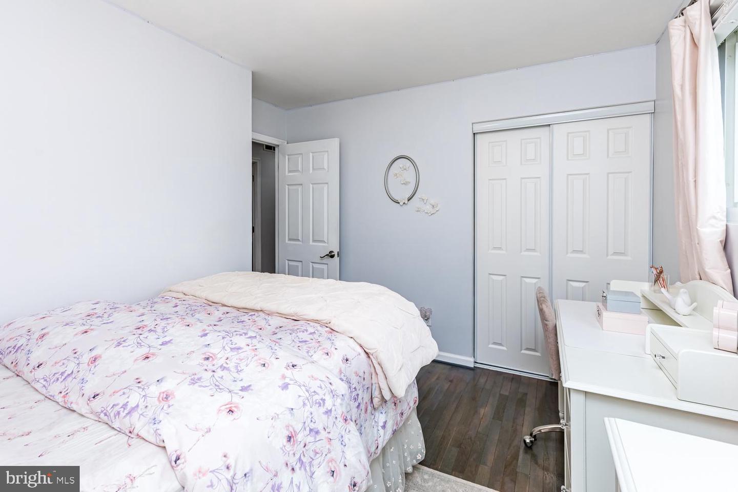8912 Michelle Ln