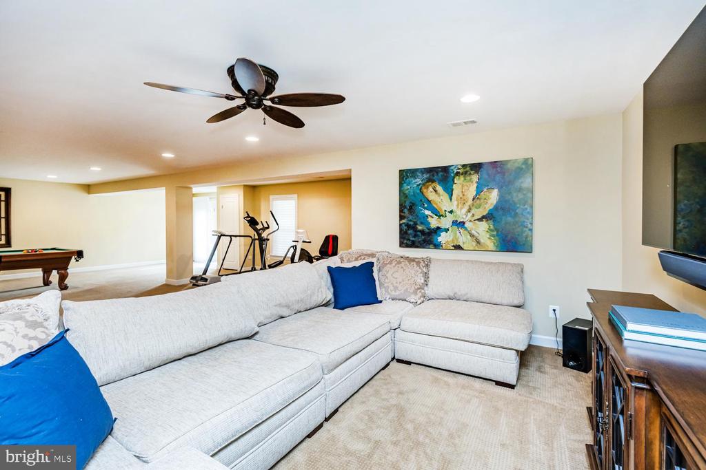 306 GRINDSTONE DRIVE