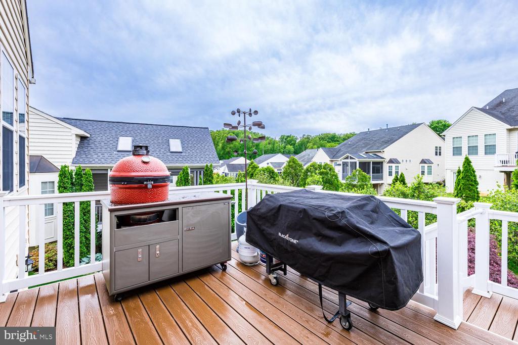306 GRINDSTONE DRIVE