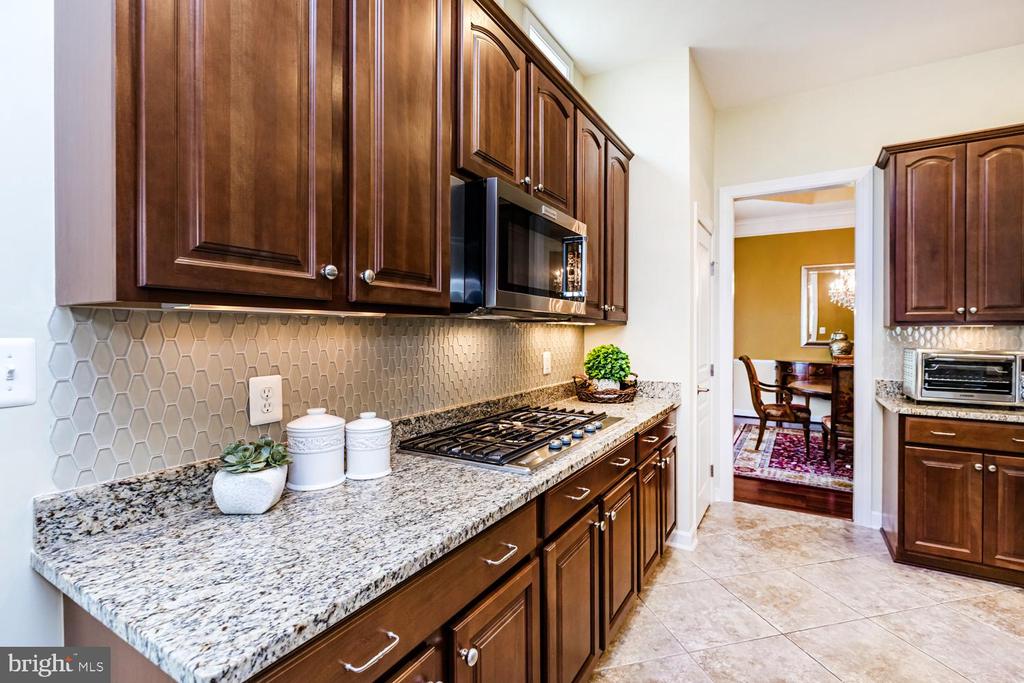 306 GRINDSTONE DRIVE