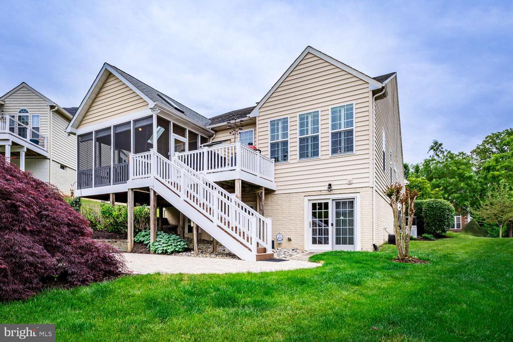 306 GRINDSTONE DRIVE