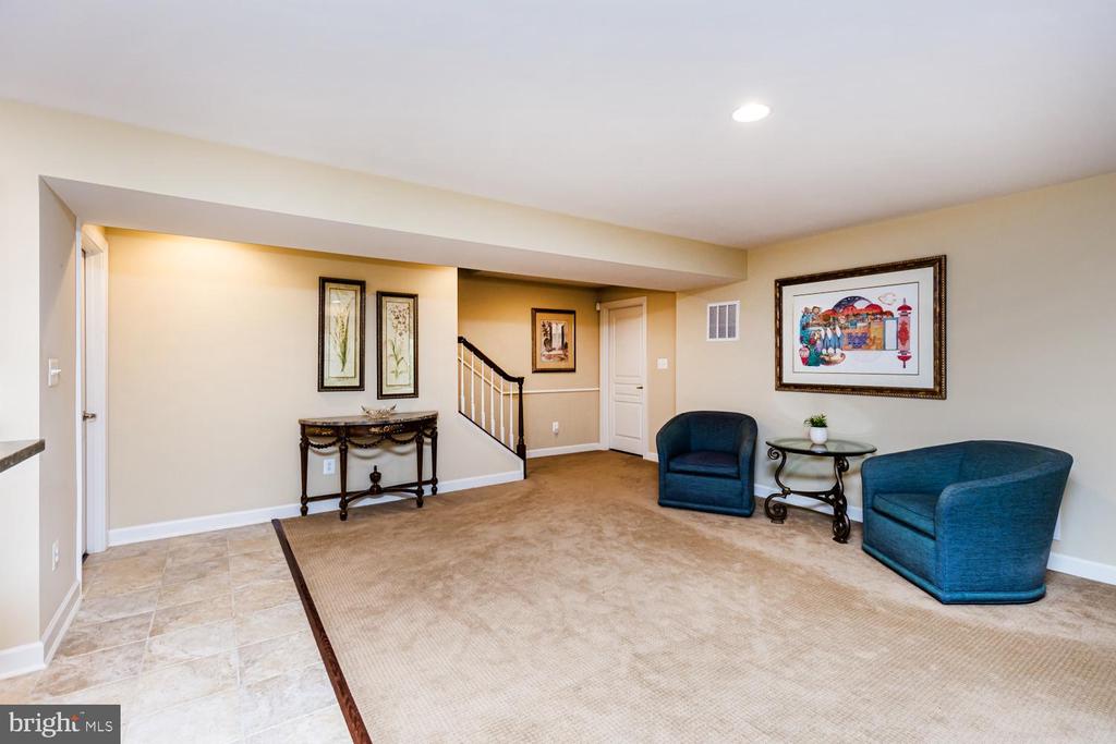 306 GRINDSTONE DRIVE