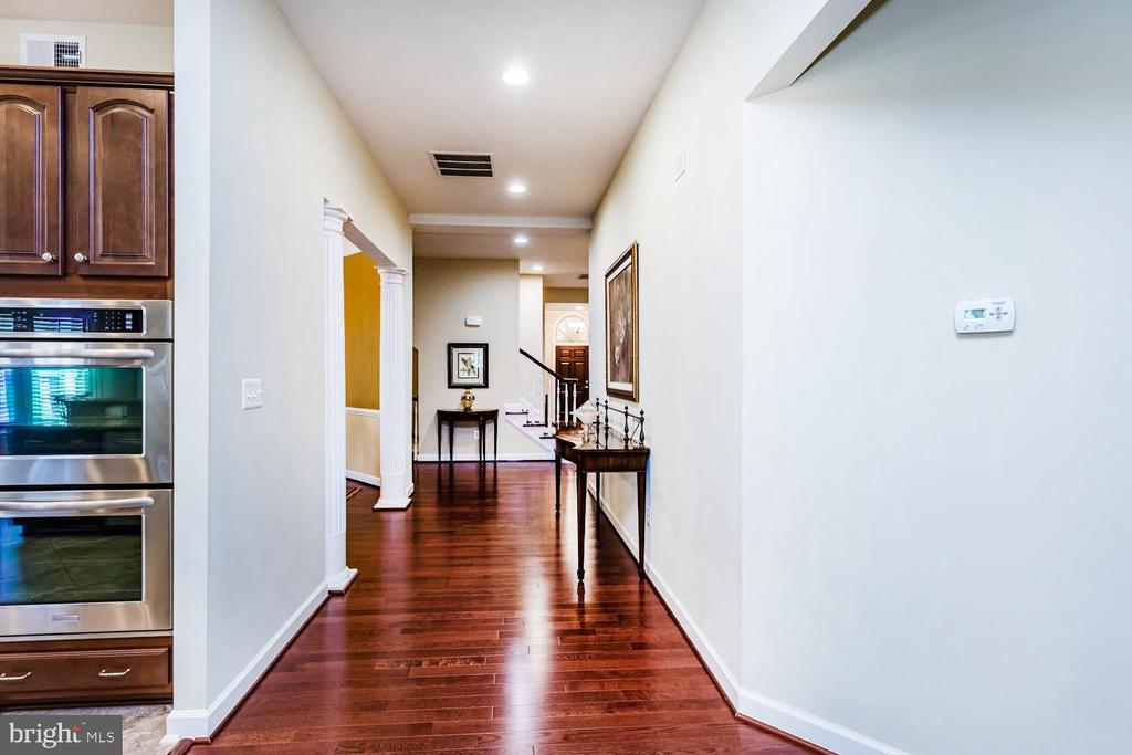 306 GRINDSTONE DRIVE