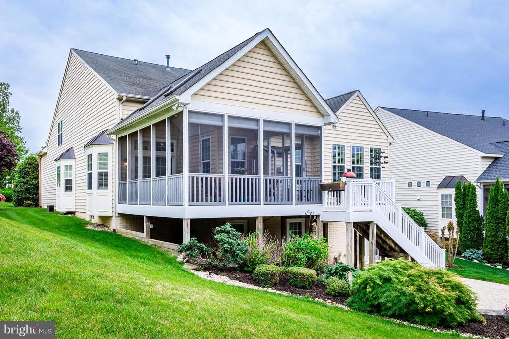 306 GRINDSTONE DRIVE