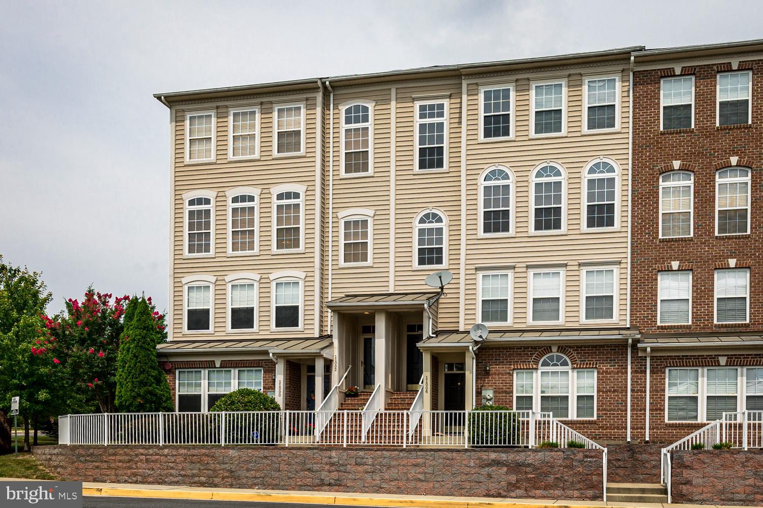 11002 Mill Centre DRIVE Unit: 11002