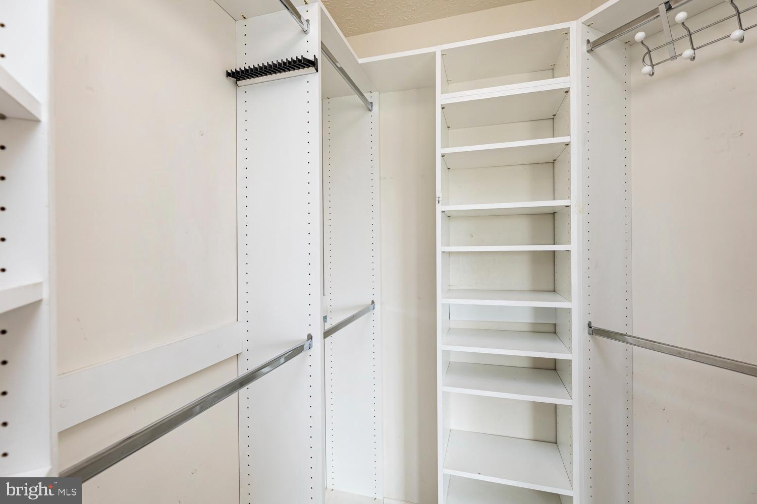 11002 Mill Centre DRIVE Unit: 11002