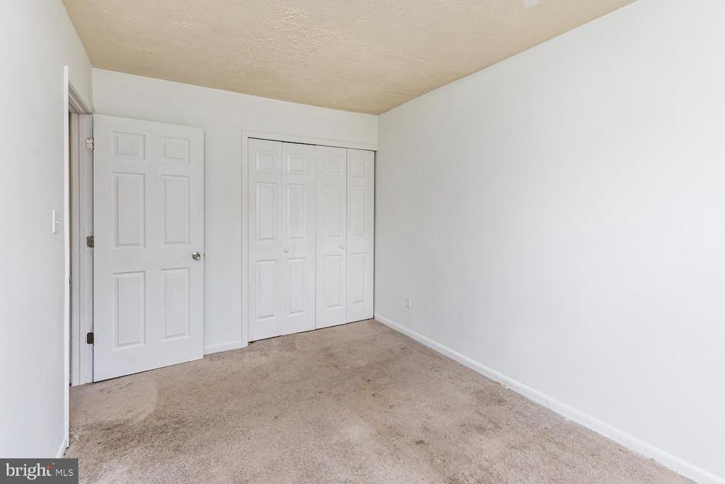 58 Chelmsford Ct