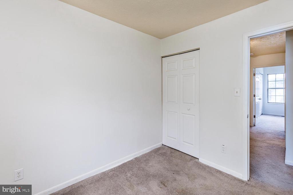 58 Chelmsford Ct