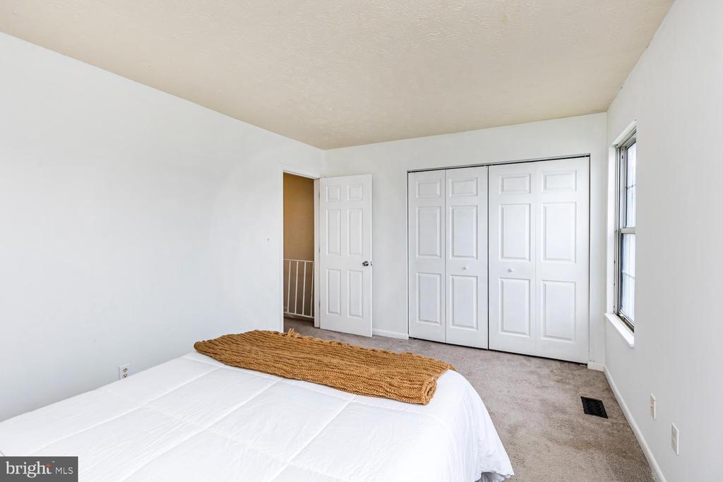 58 Chelmsford Ct