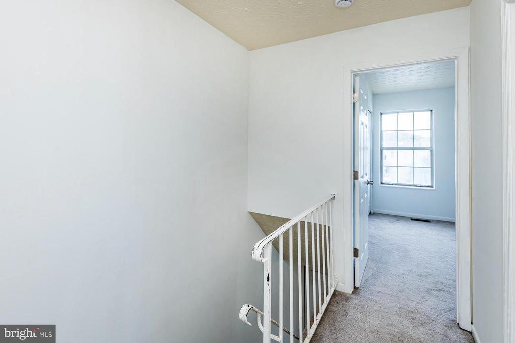 58 Chelmsford Ct