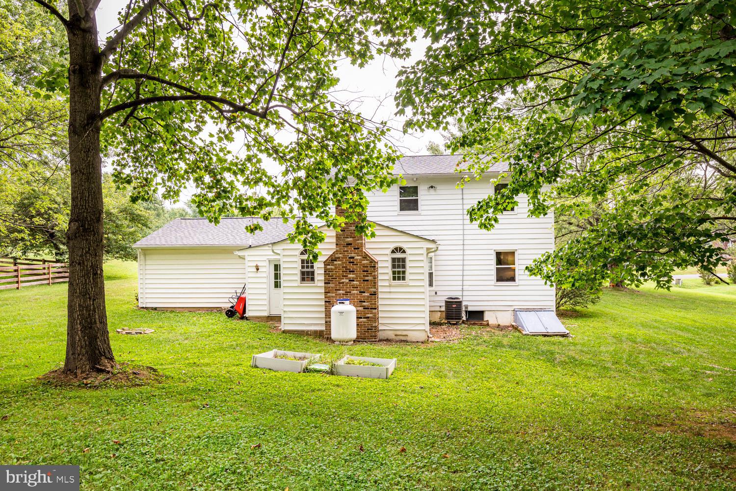 3934 Rosewood ROAD