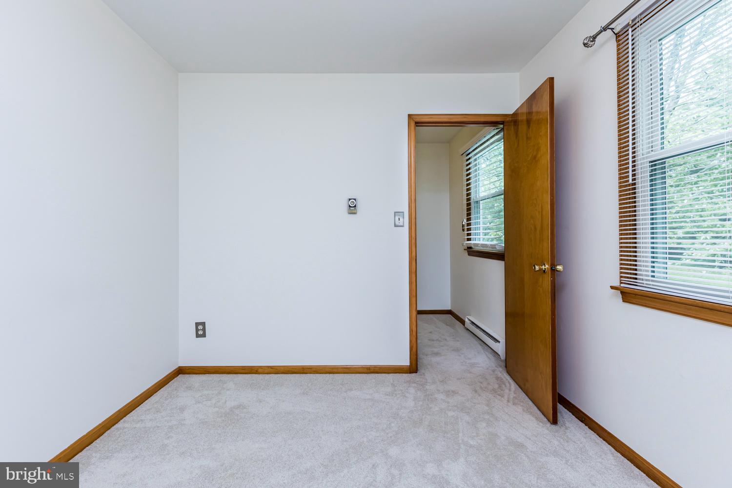 3934 Rosewood ROAD