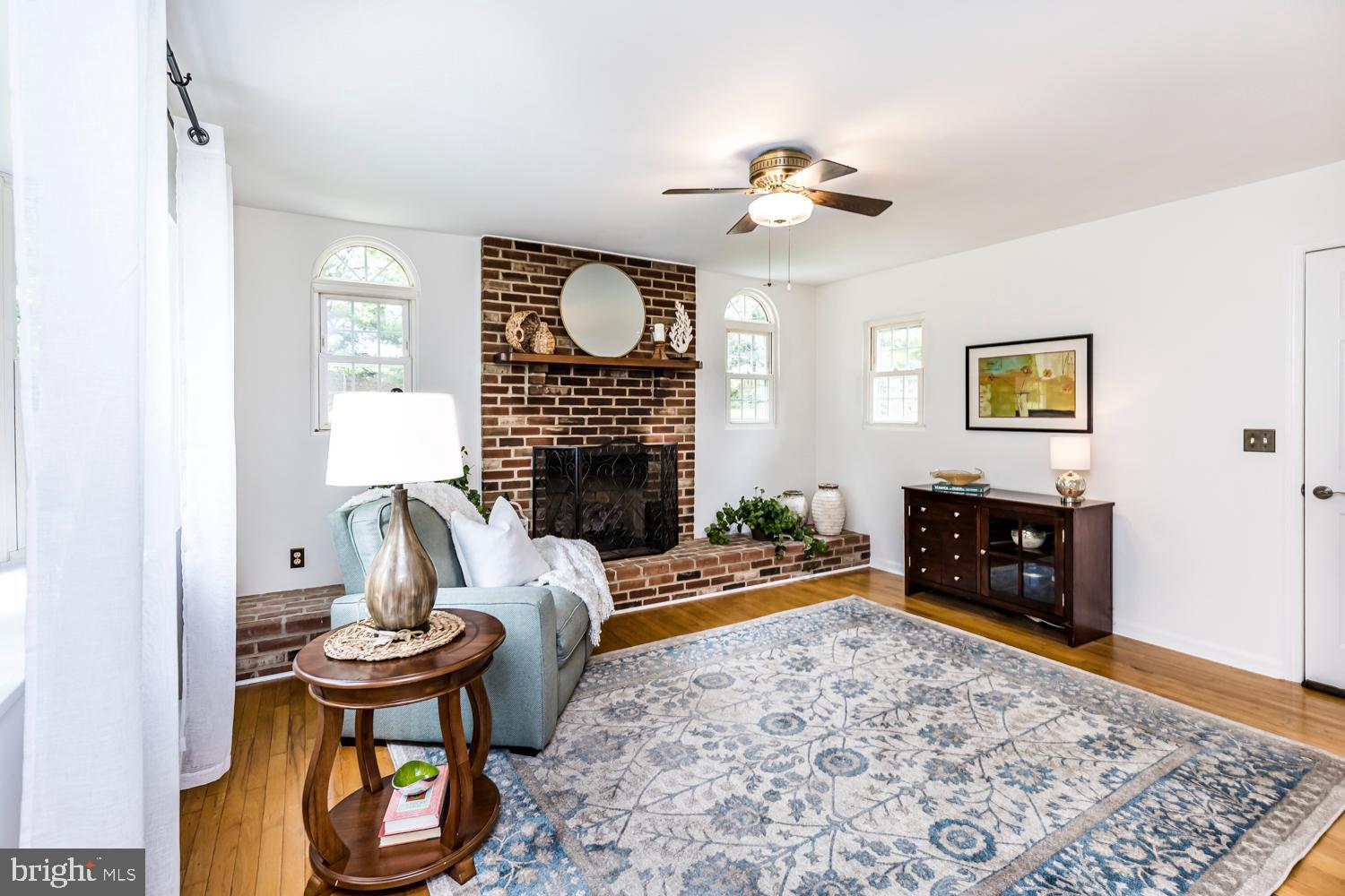 3934 Rosewood ROAD