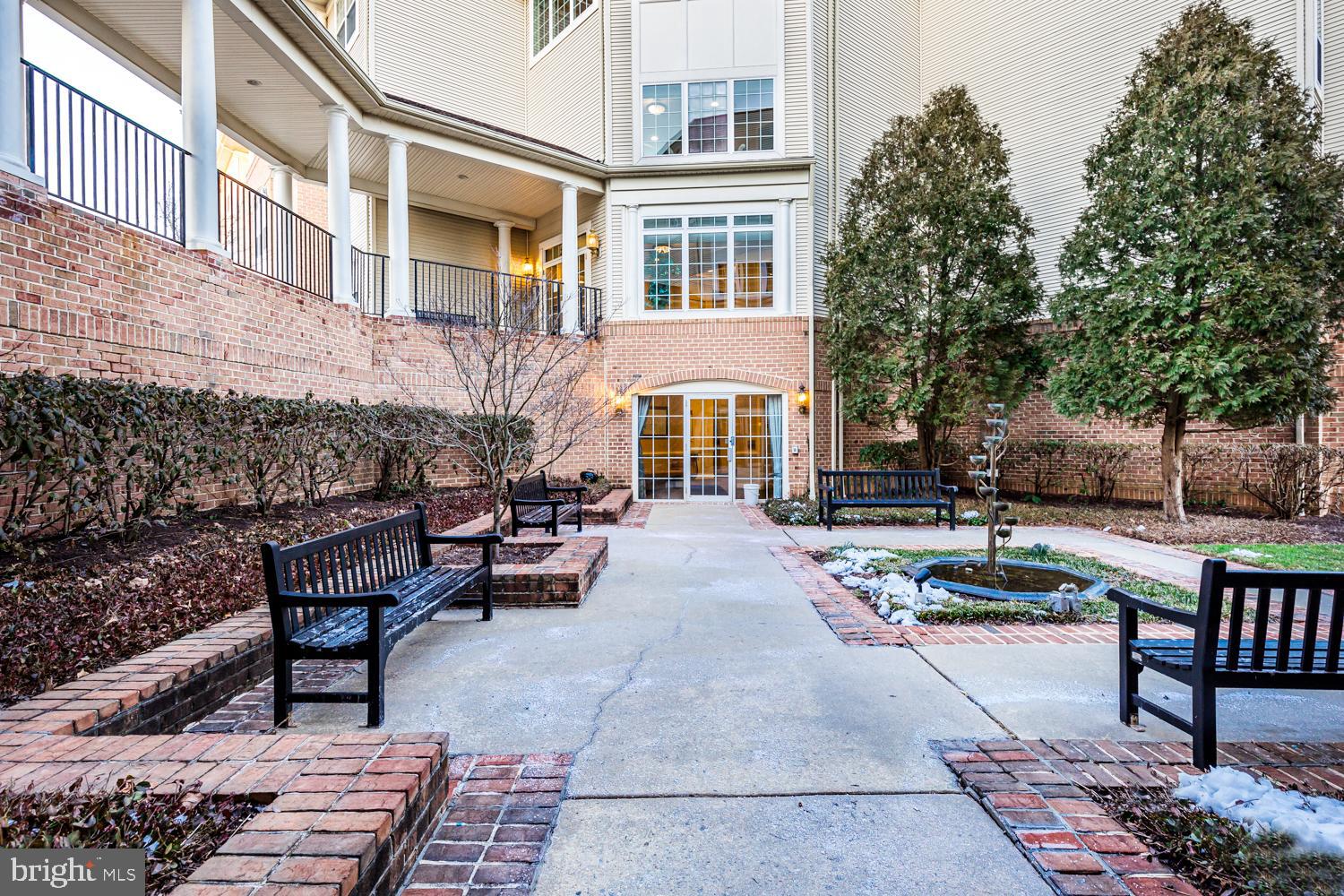 2120 Troon Overlook Unit: J G6