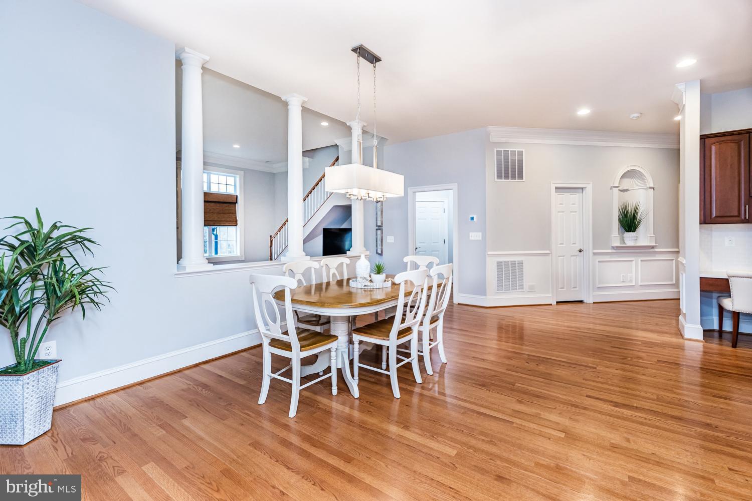 10121 Saddle Brook Farm Trl