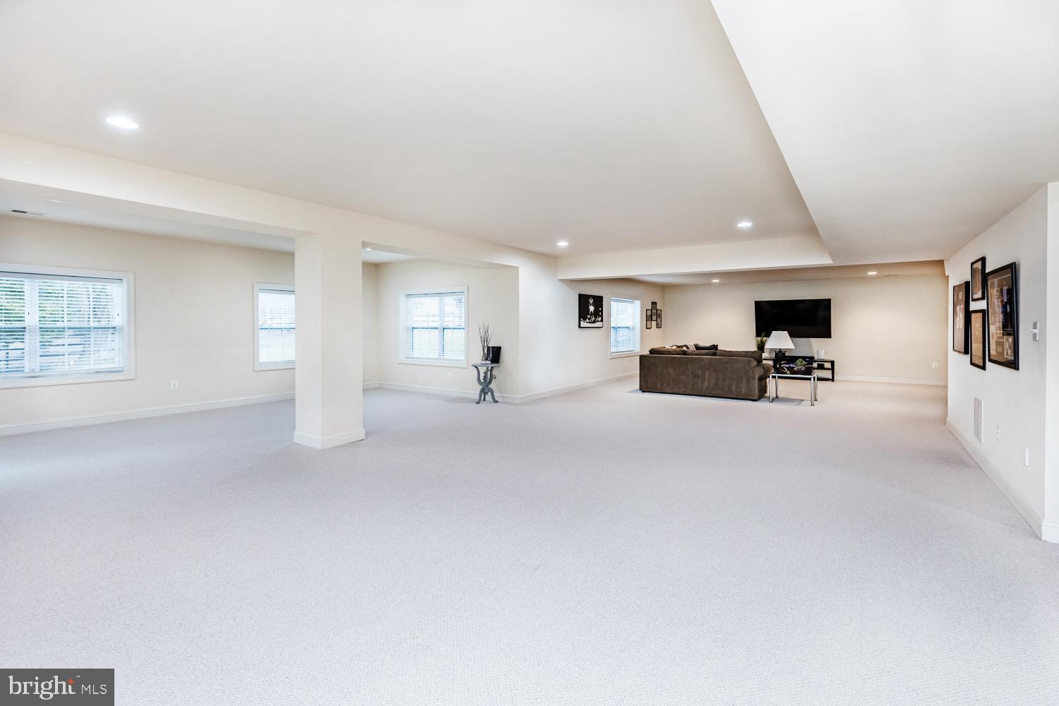 10121 Saddle Brook Farm Trl