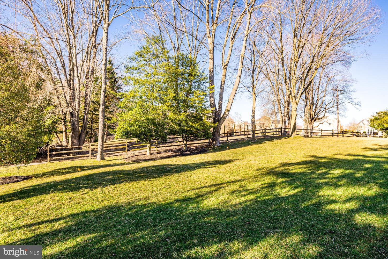 10121 Saddle Brook Farm Trl