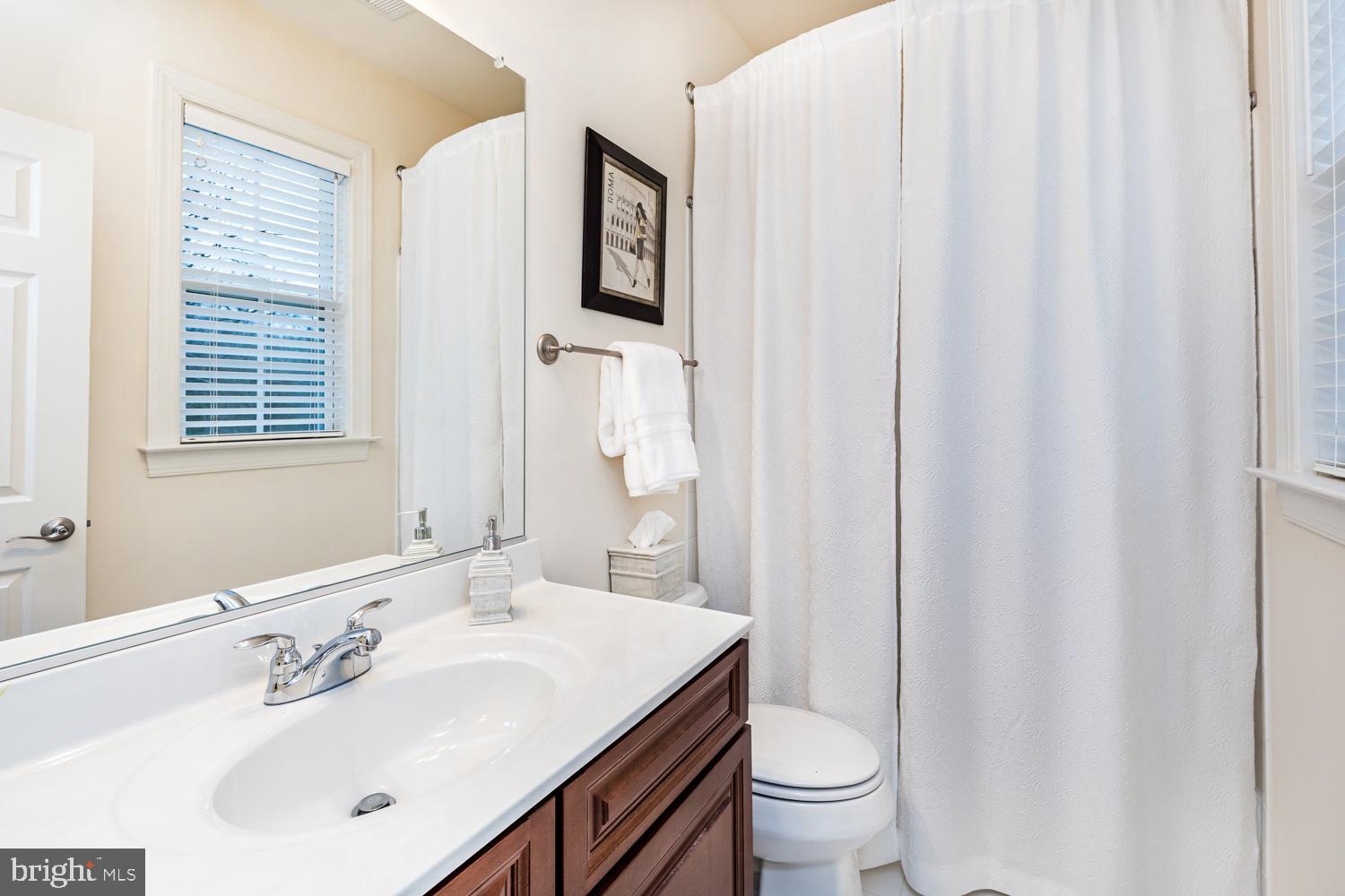 10121 Saddle Brook Farm Trl