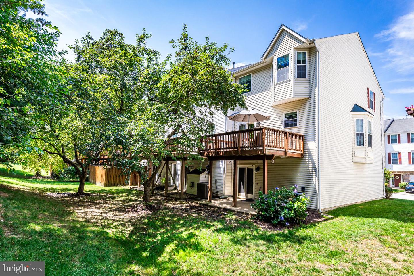 4938 Lee Farm Ct #95