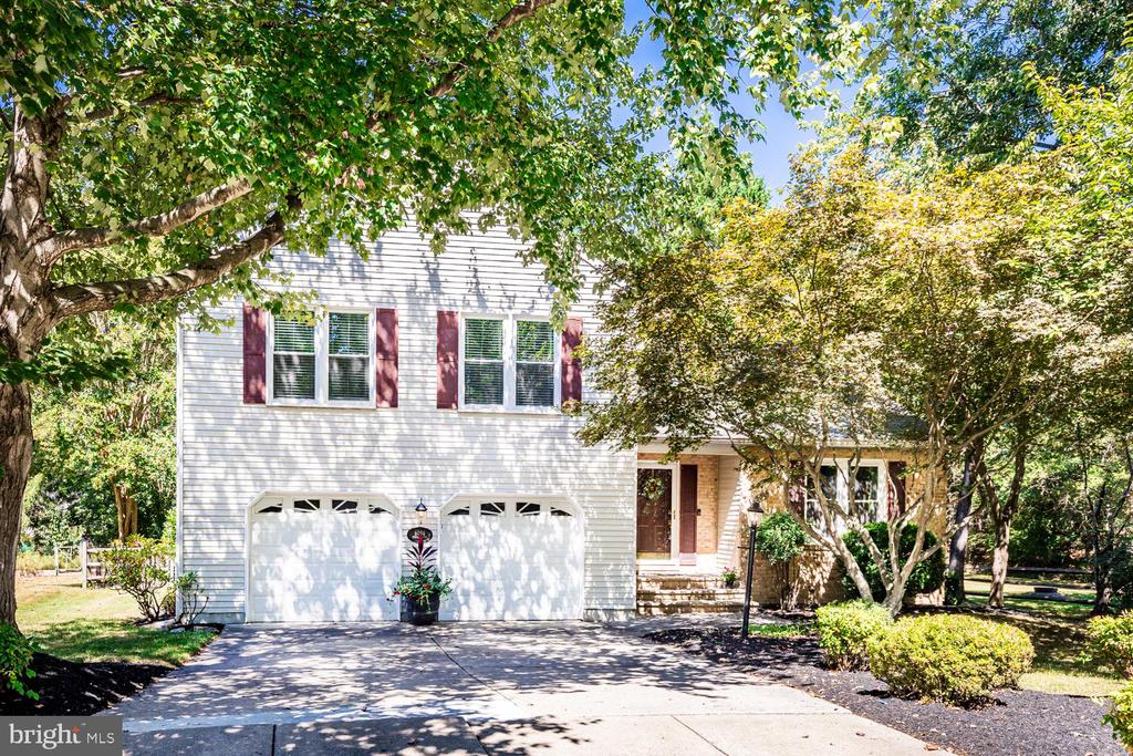 6094 SEBRING DRIVE