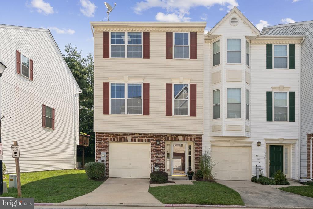4938 LEE FARM COURT 95