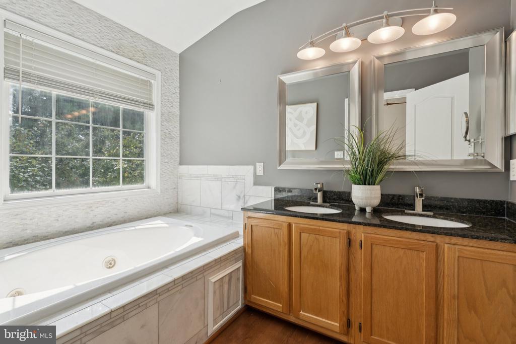 4938 LEE FARM COURT 95
