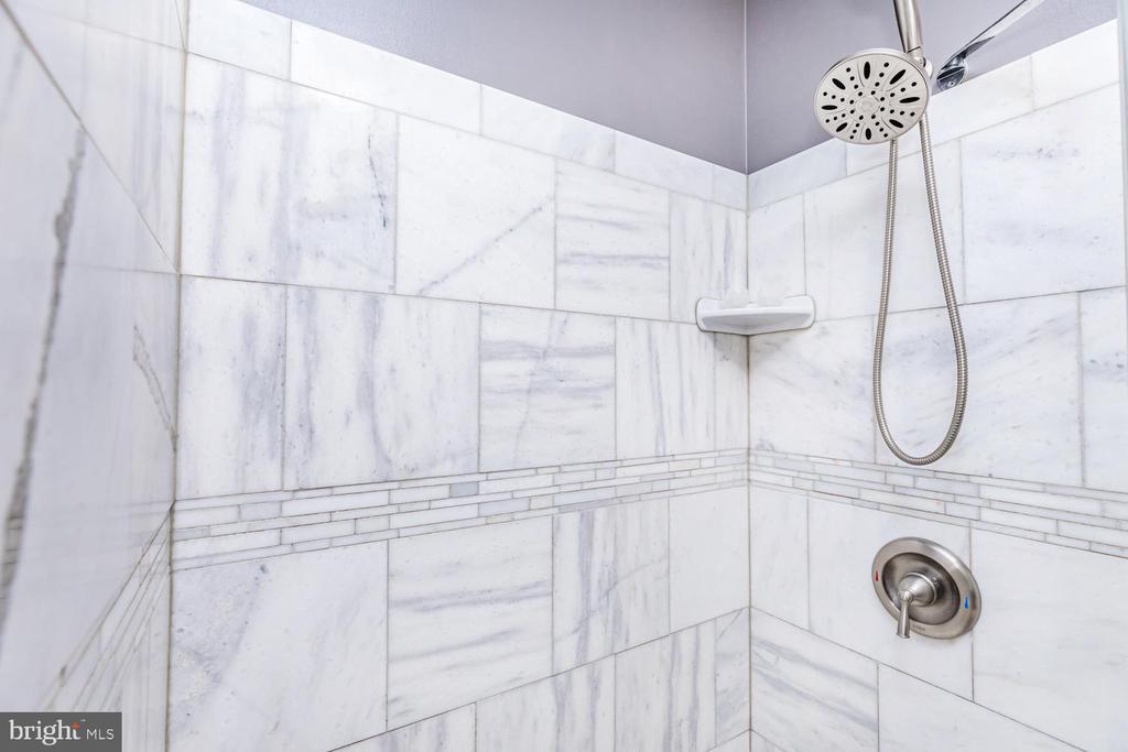 4938 LEE FARM COURT 95
