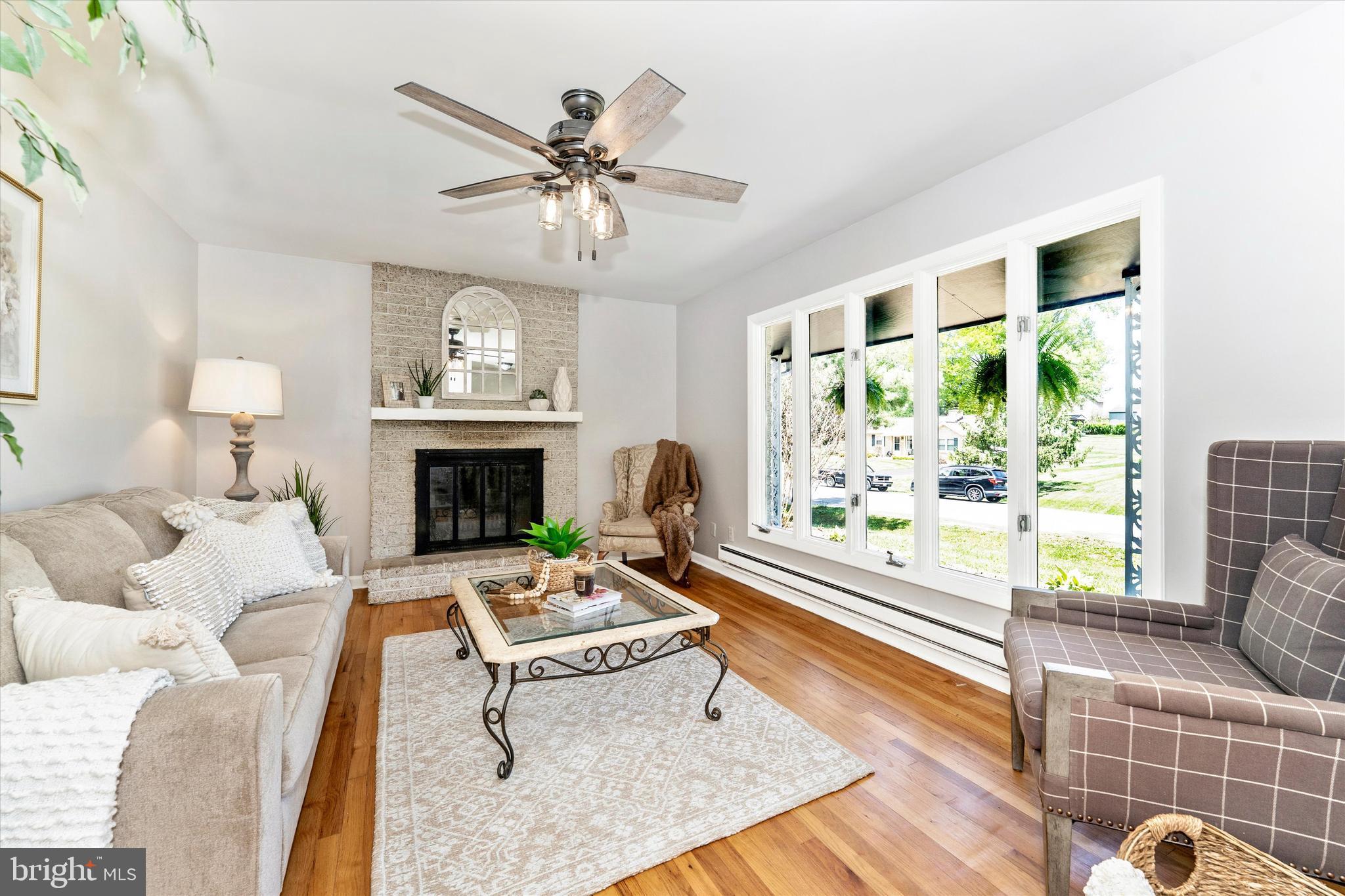 9708 FERNWOOD LANE