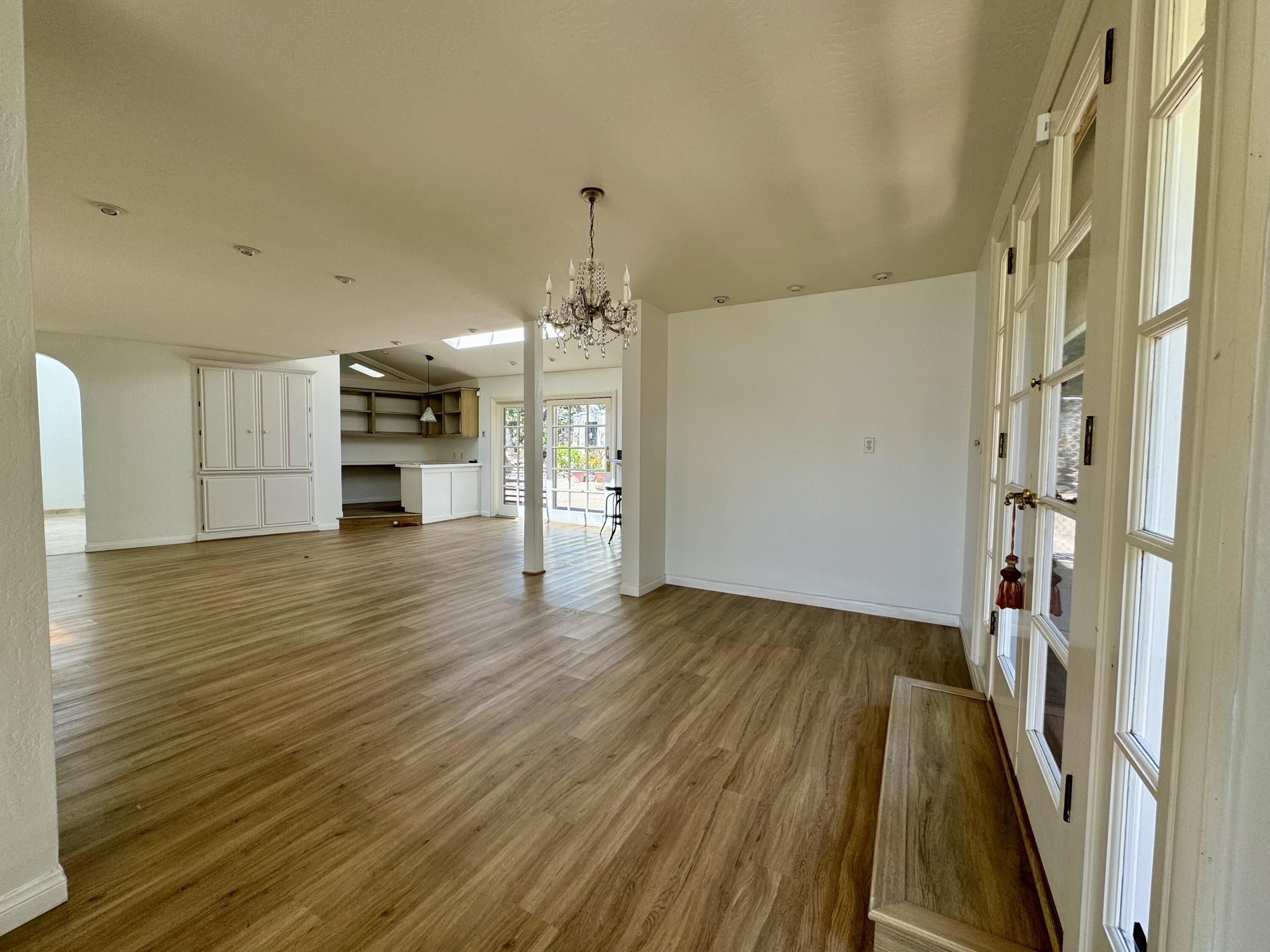 902 Aleeda Lane