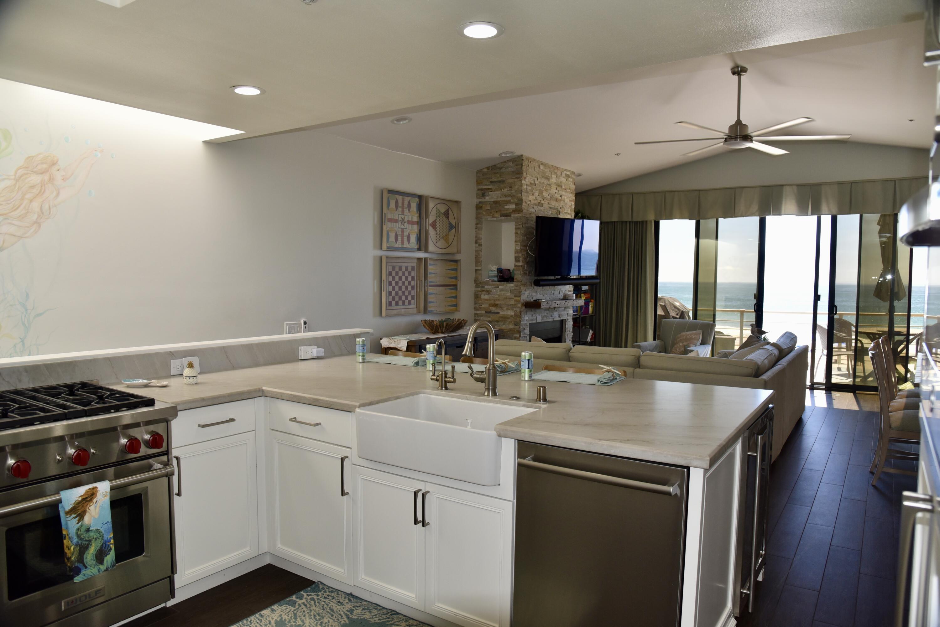 4885 Sandyland Road, 2