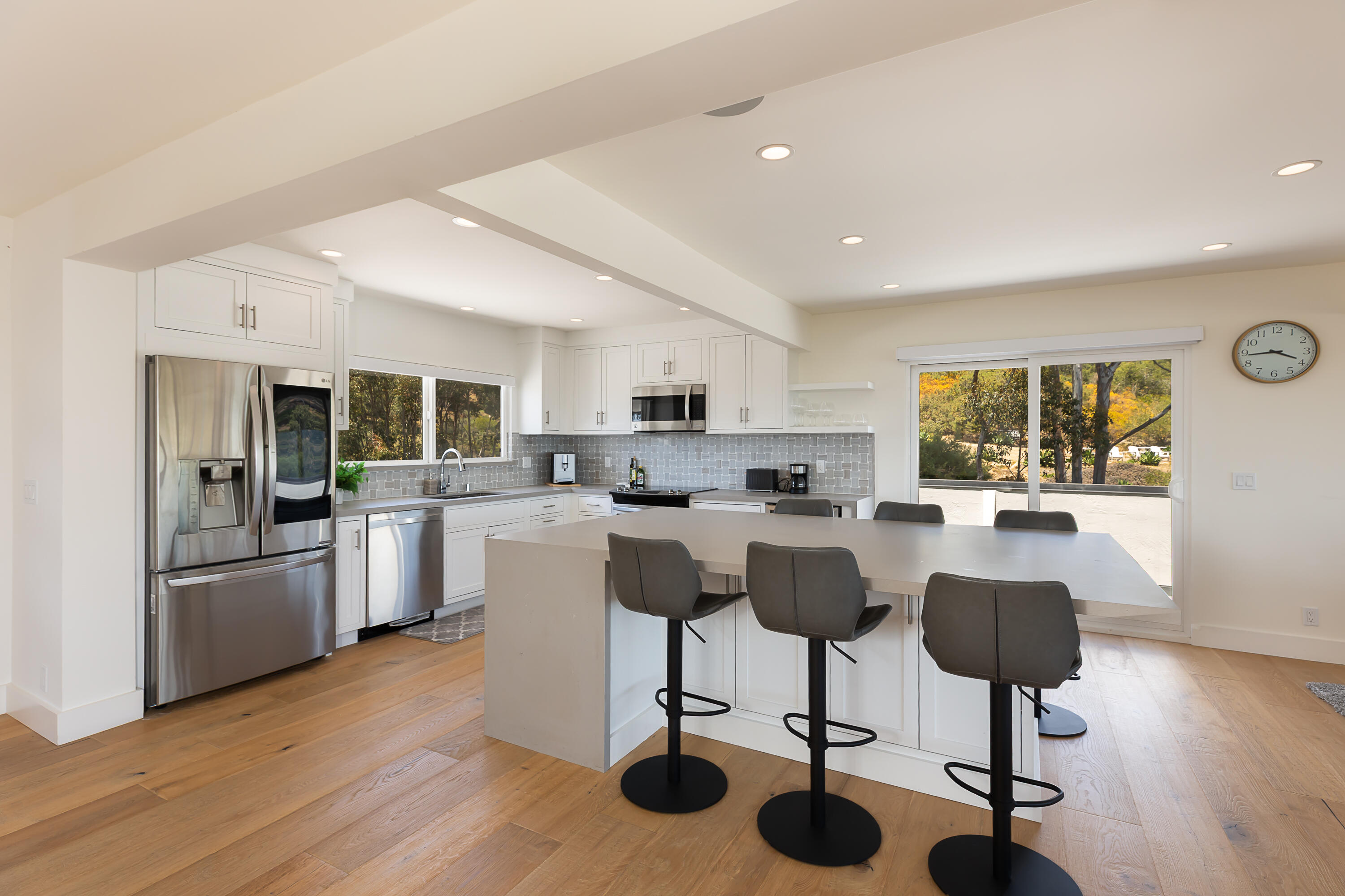 813 E Anapamu Street 4b
