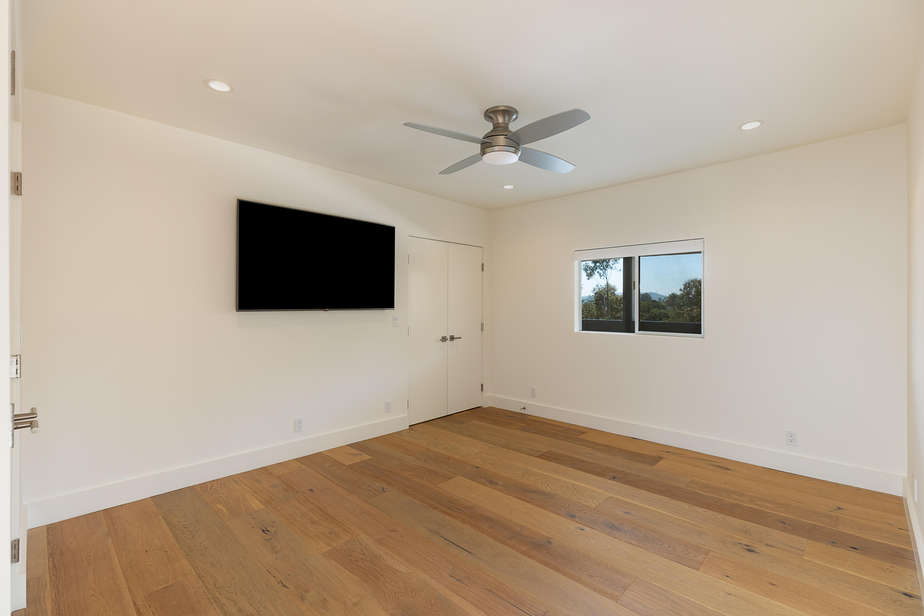 813 E Anapamu Street 4b