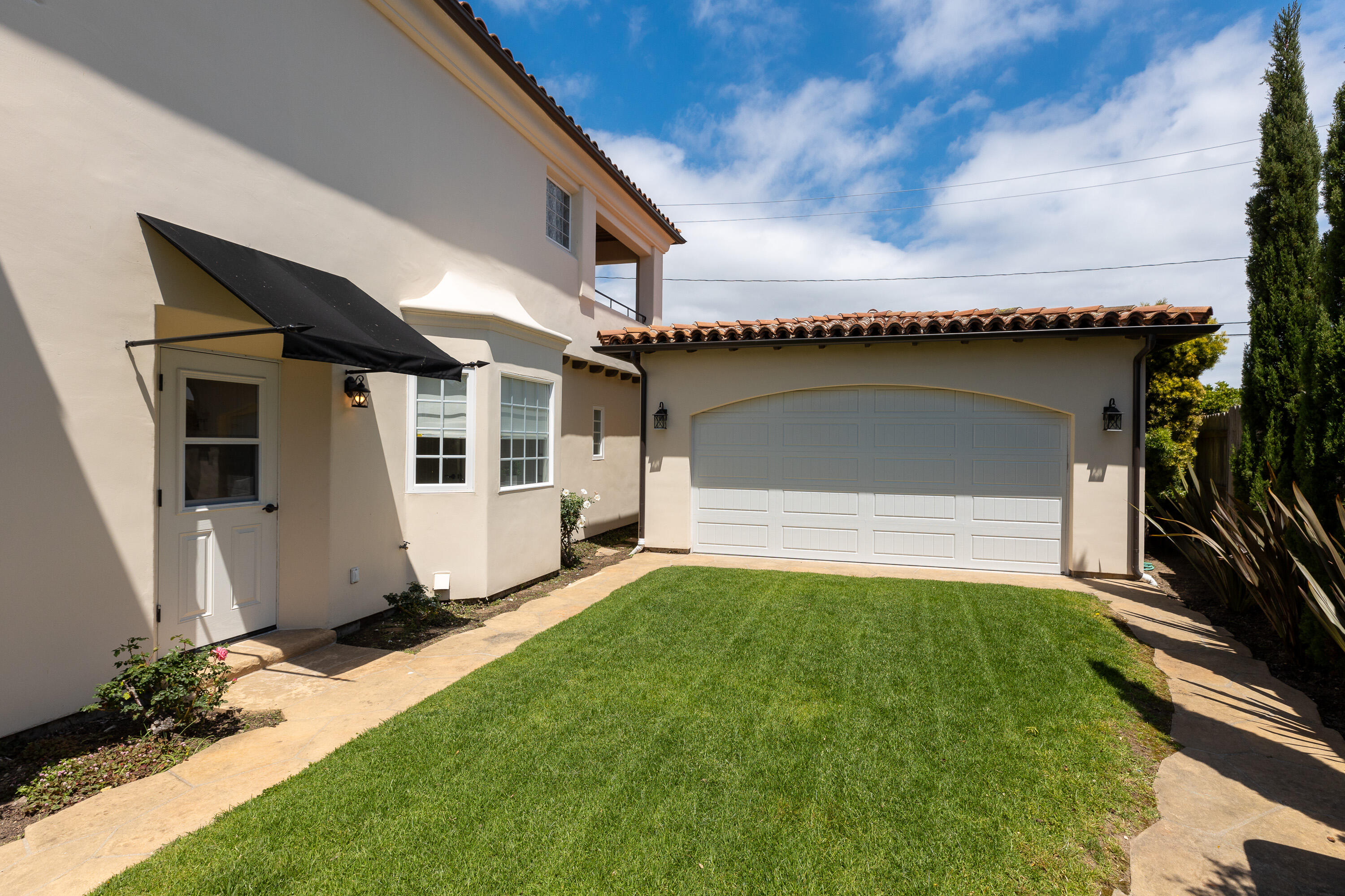 122 Santa Rosa Place