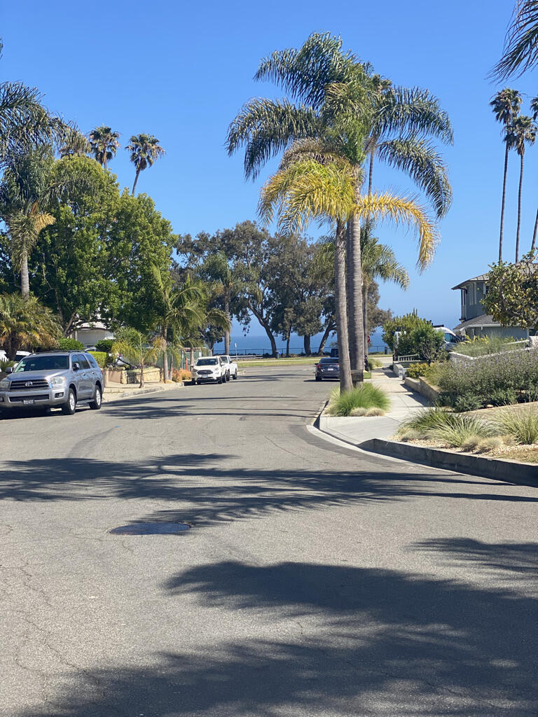 122 Santa Rosa Place