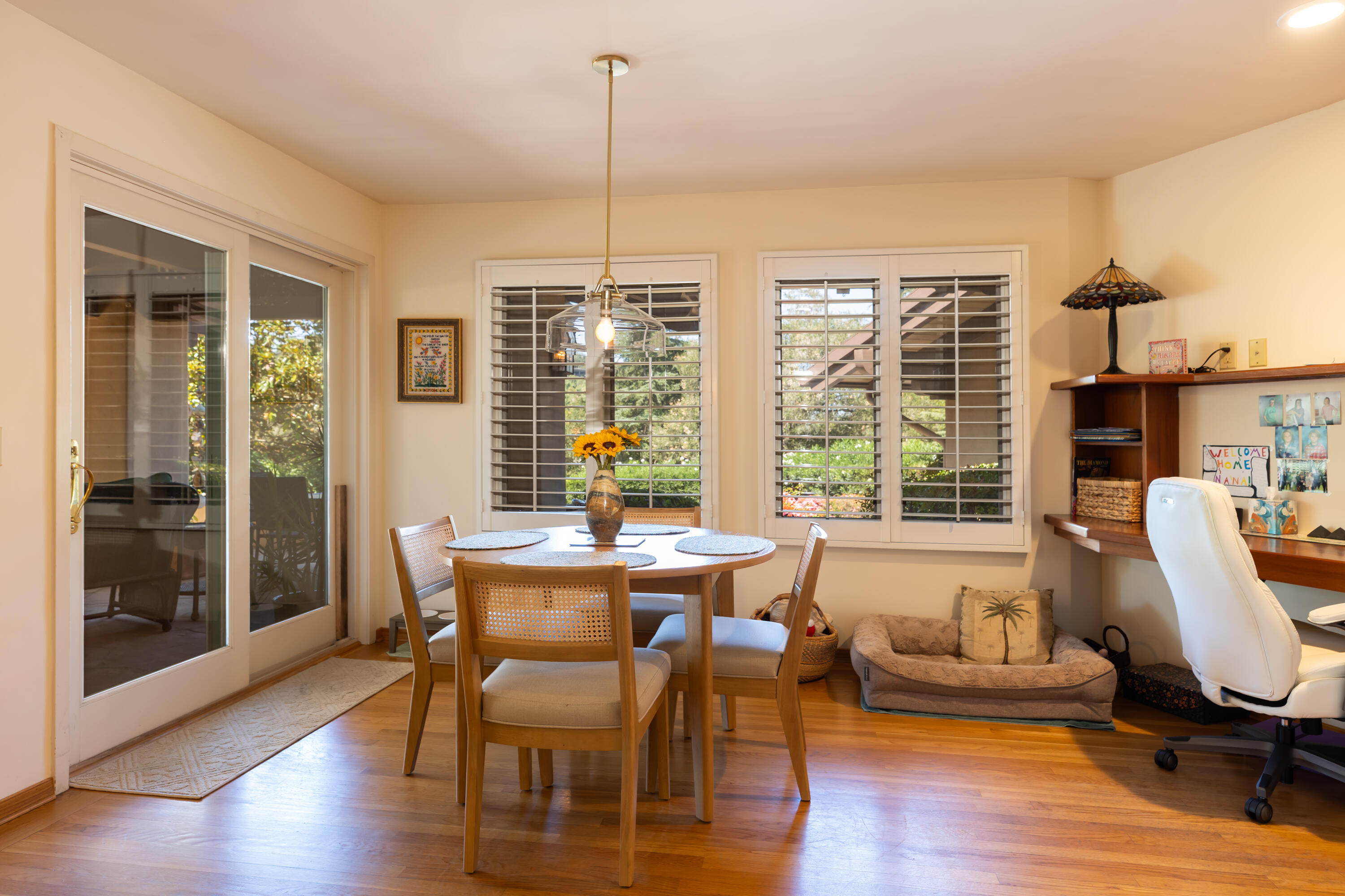 375 Las Palmas Drive