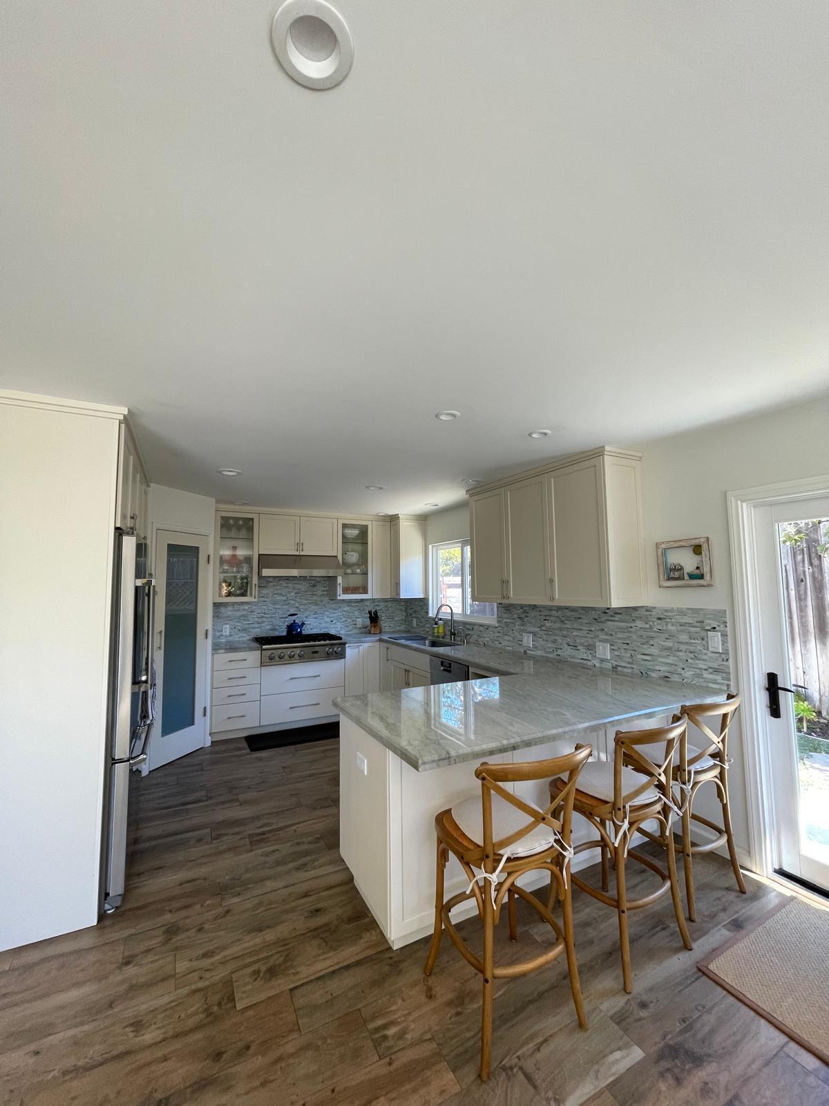 1711 La Coronilla Drive