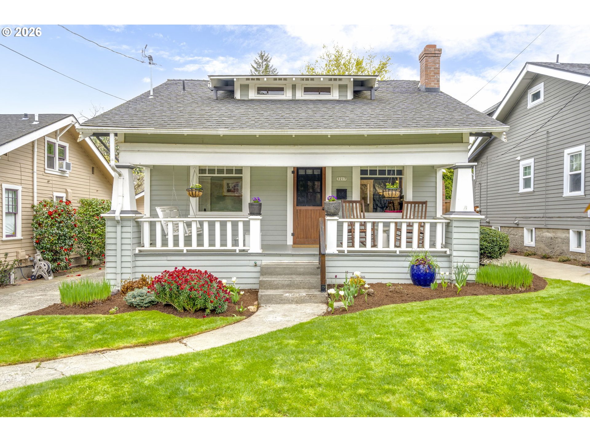 3217 NE 32ND AVE