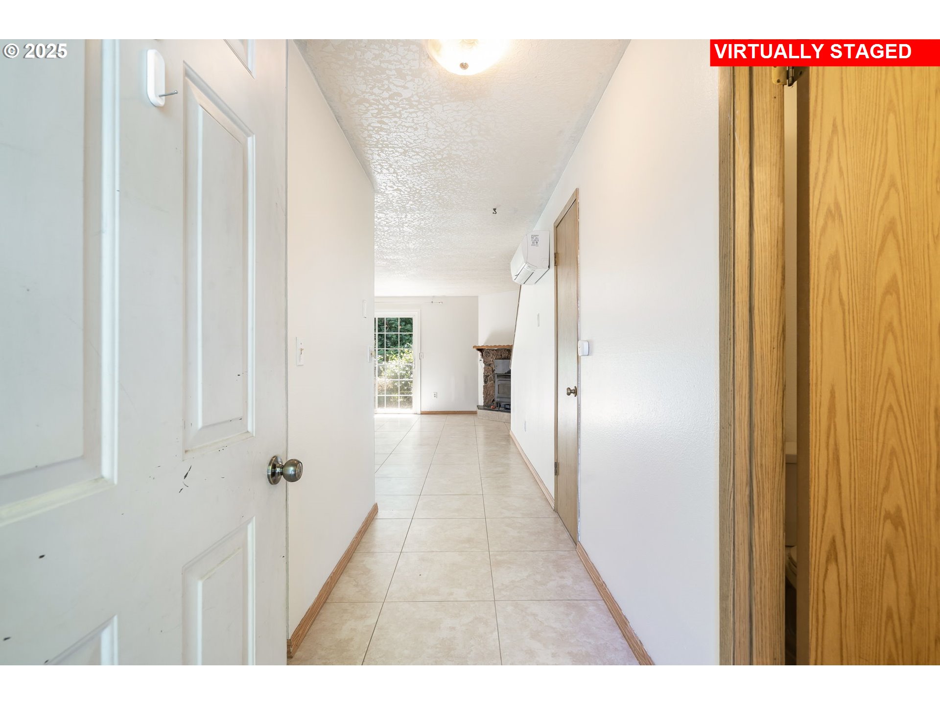 6838 N COLUMBIA BLVD