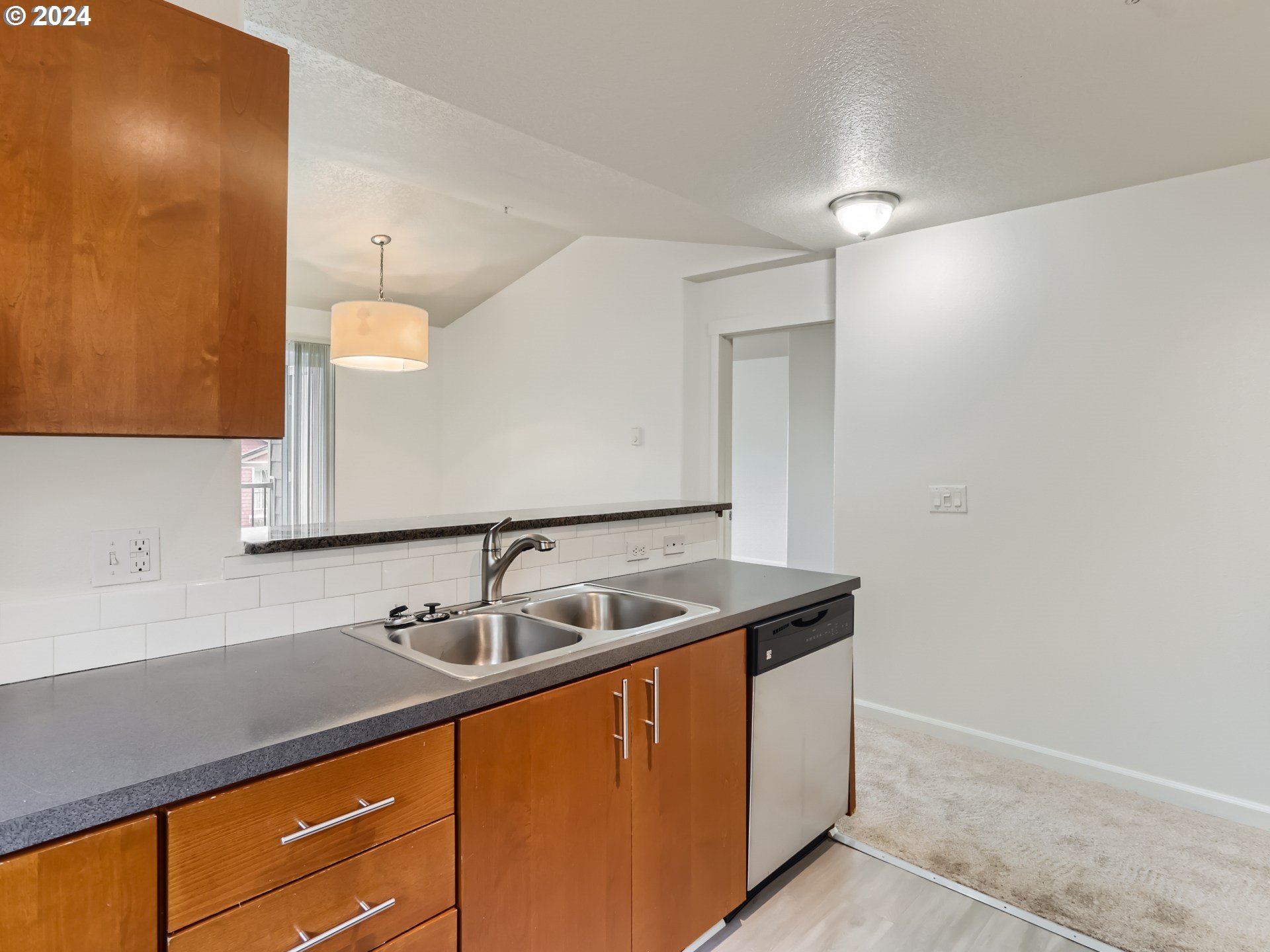 10734 NE HOLLY ST 308