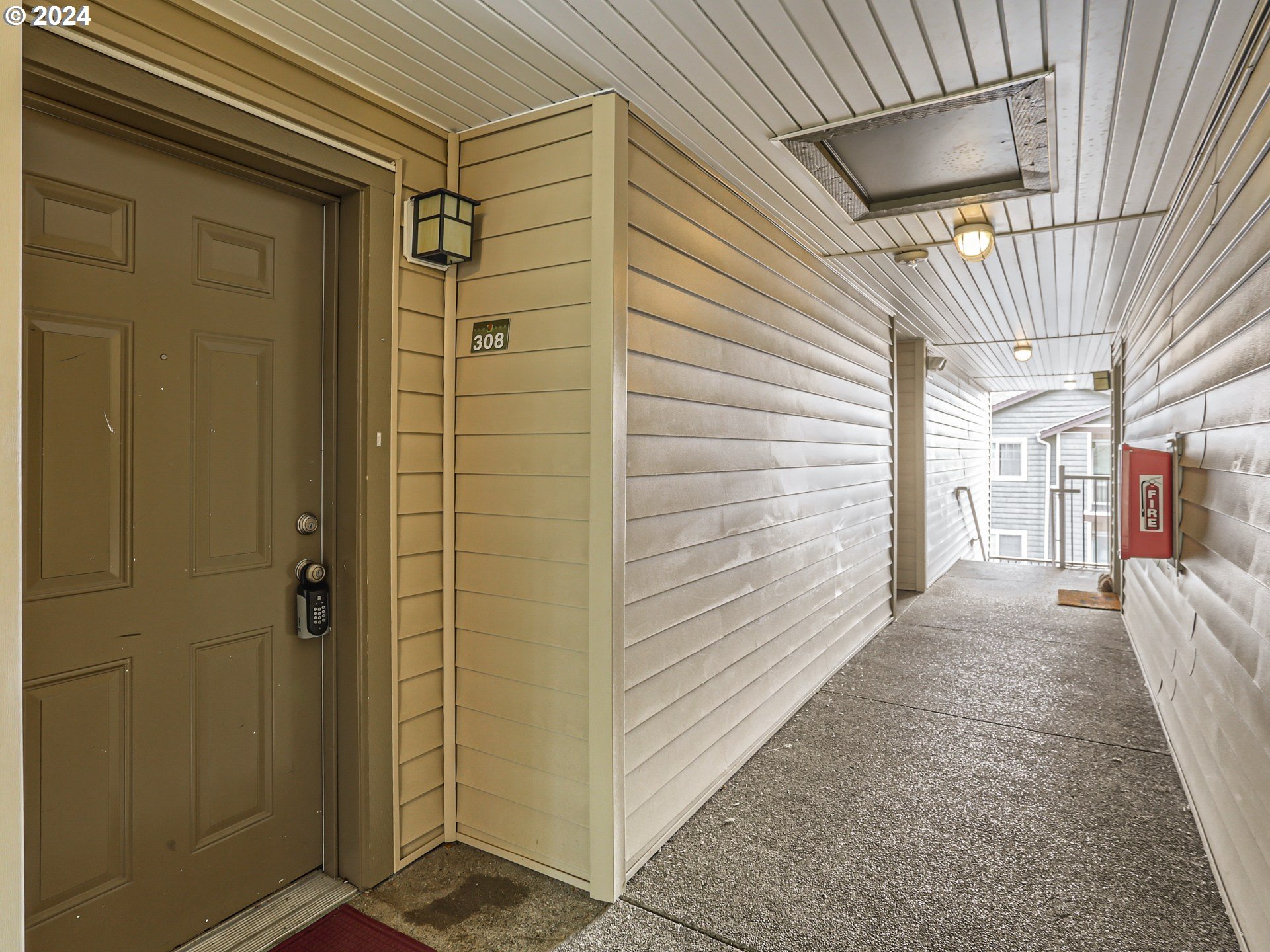 10734 NE HOLLY ST 308