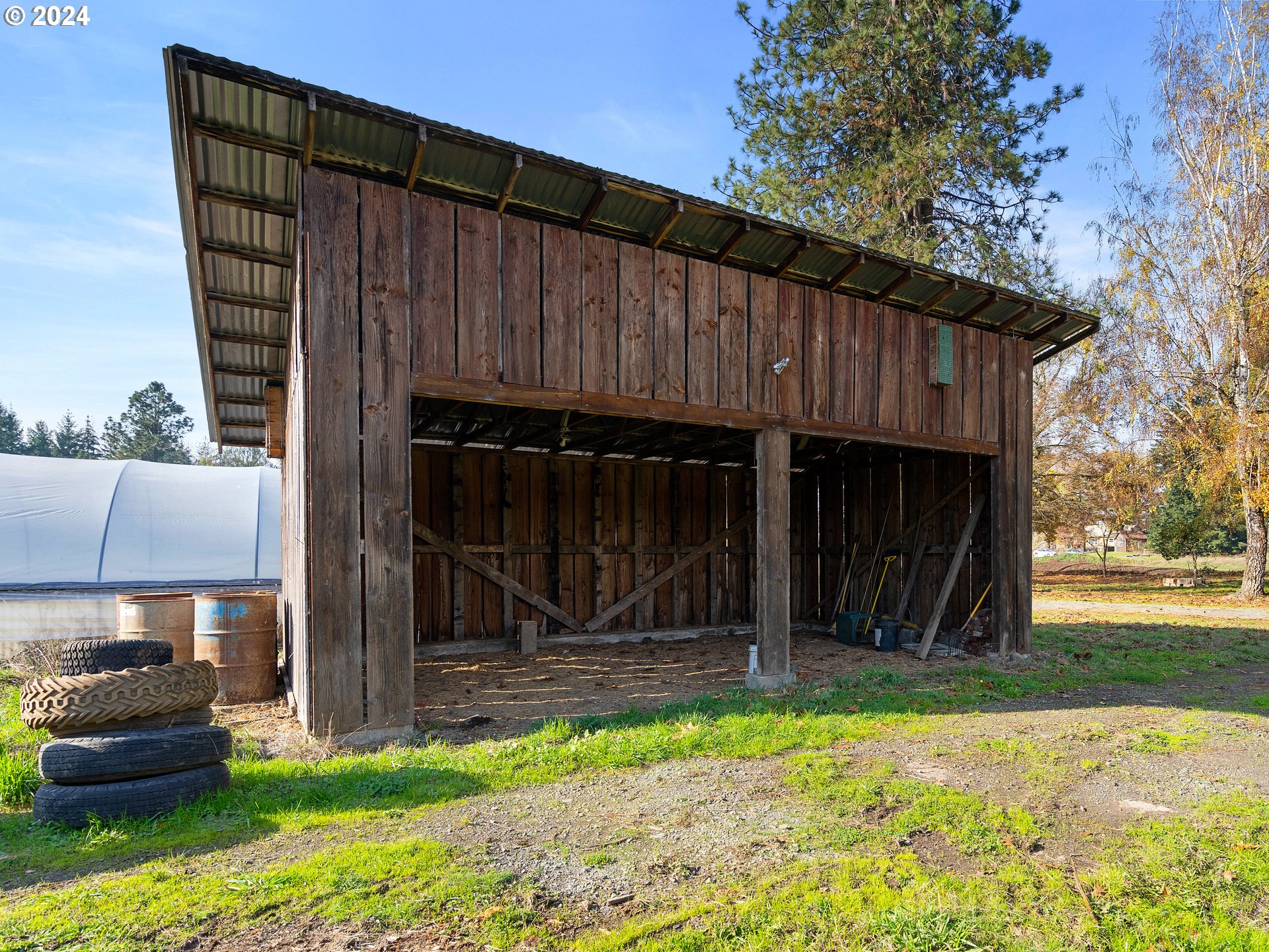 14991 S MACKSBURG RD