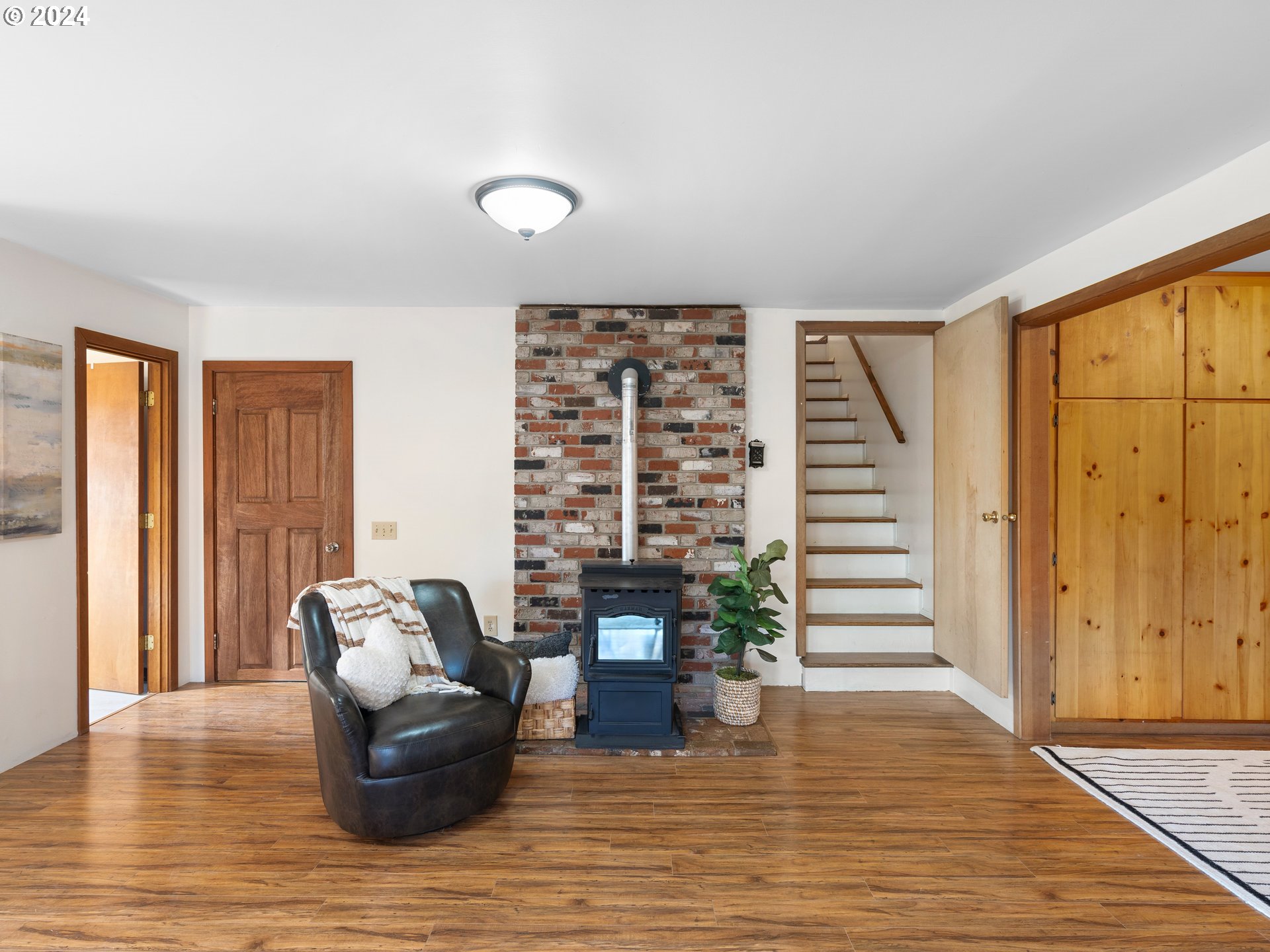 14991 S MACKSBURG RD