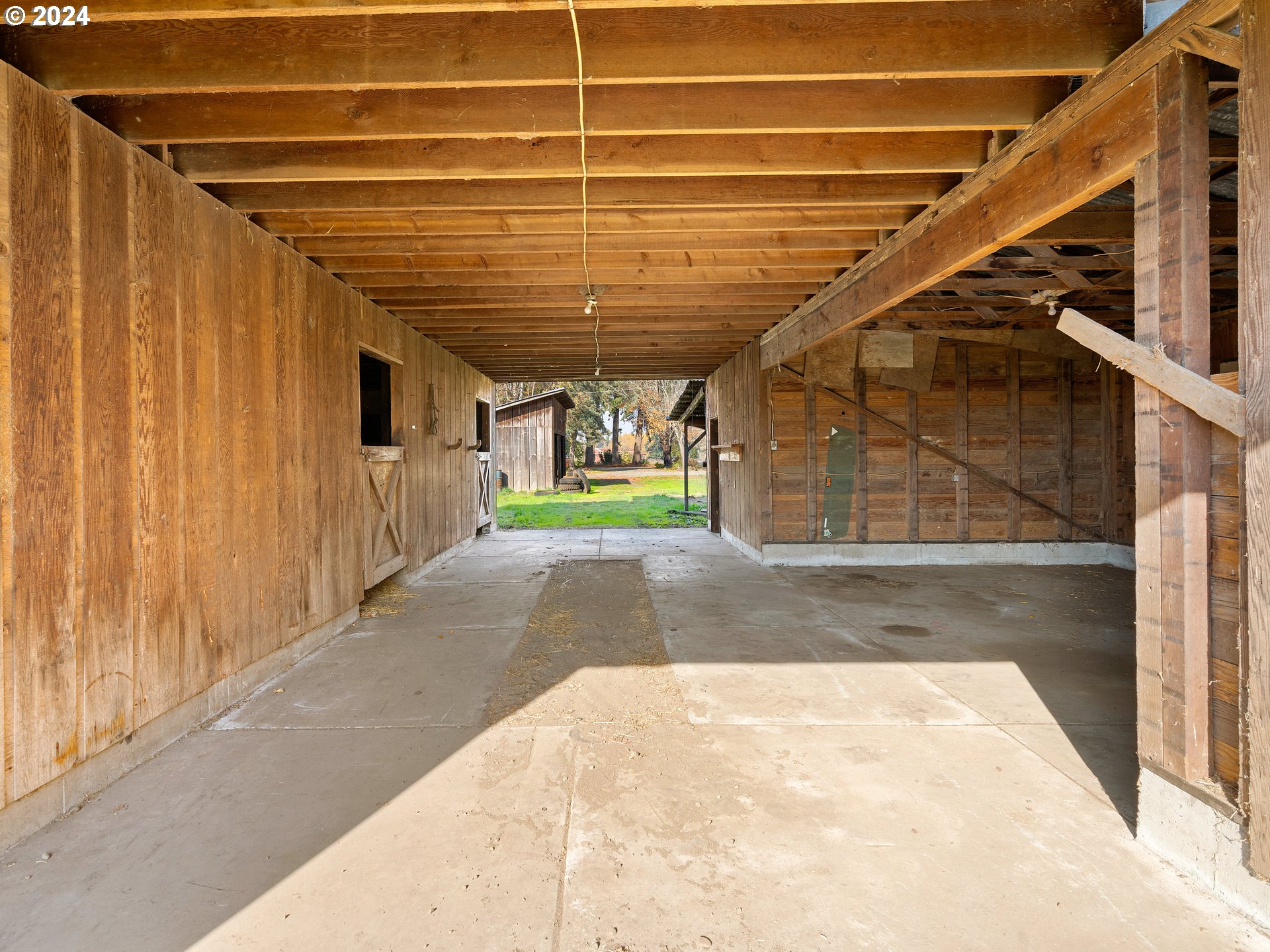 14991 S MACKSBURG RD