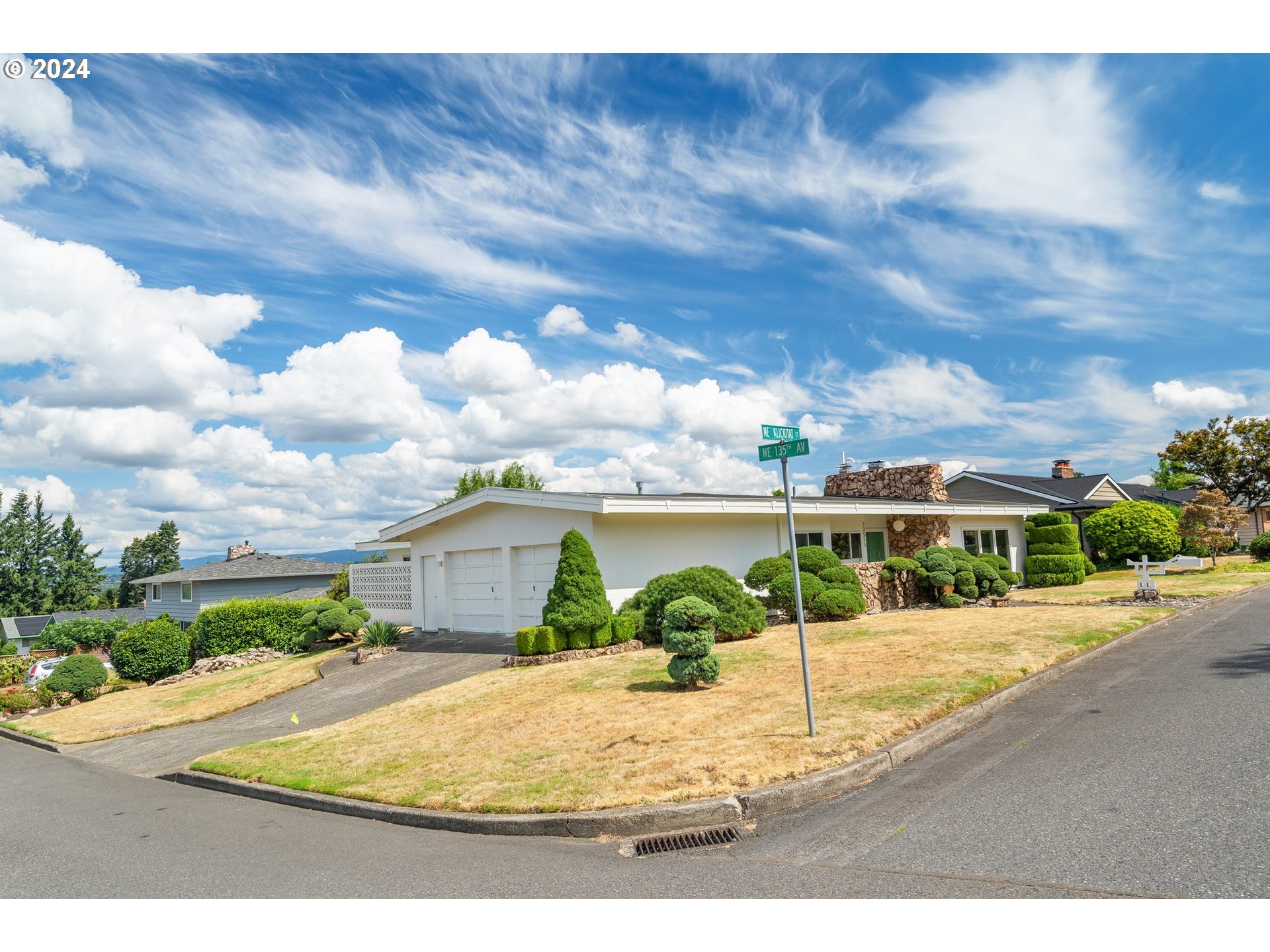 13511 NE KLICKITAT CT