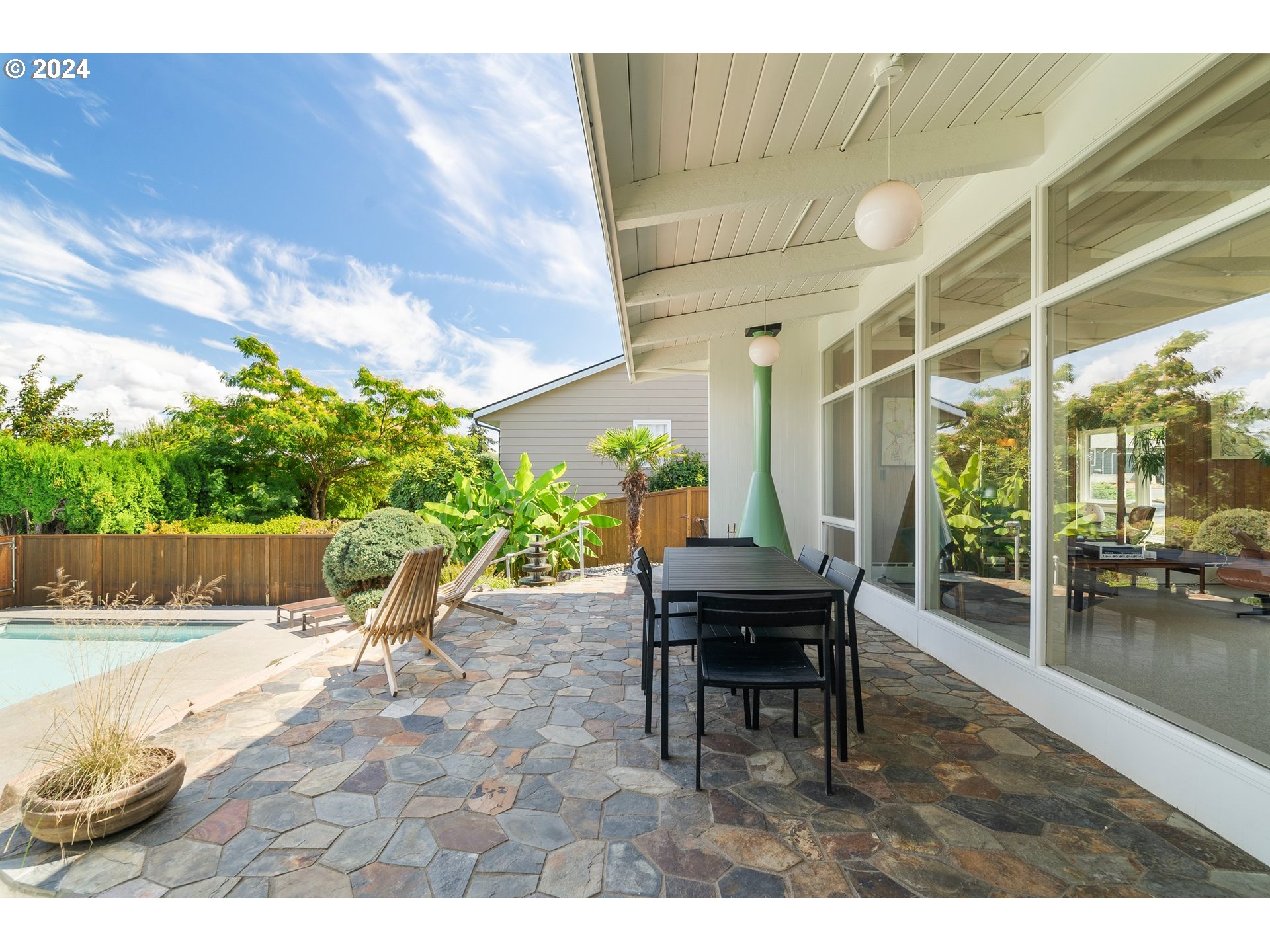 13511 NE KLICKITAT CT