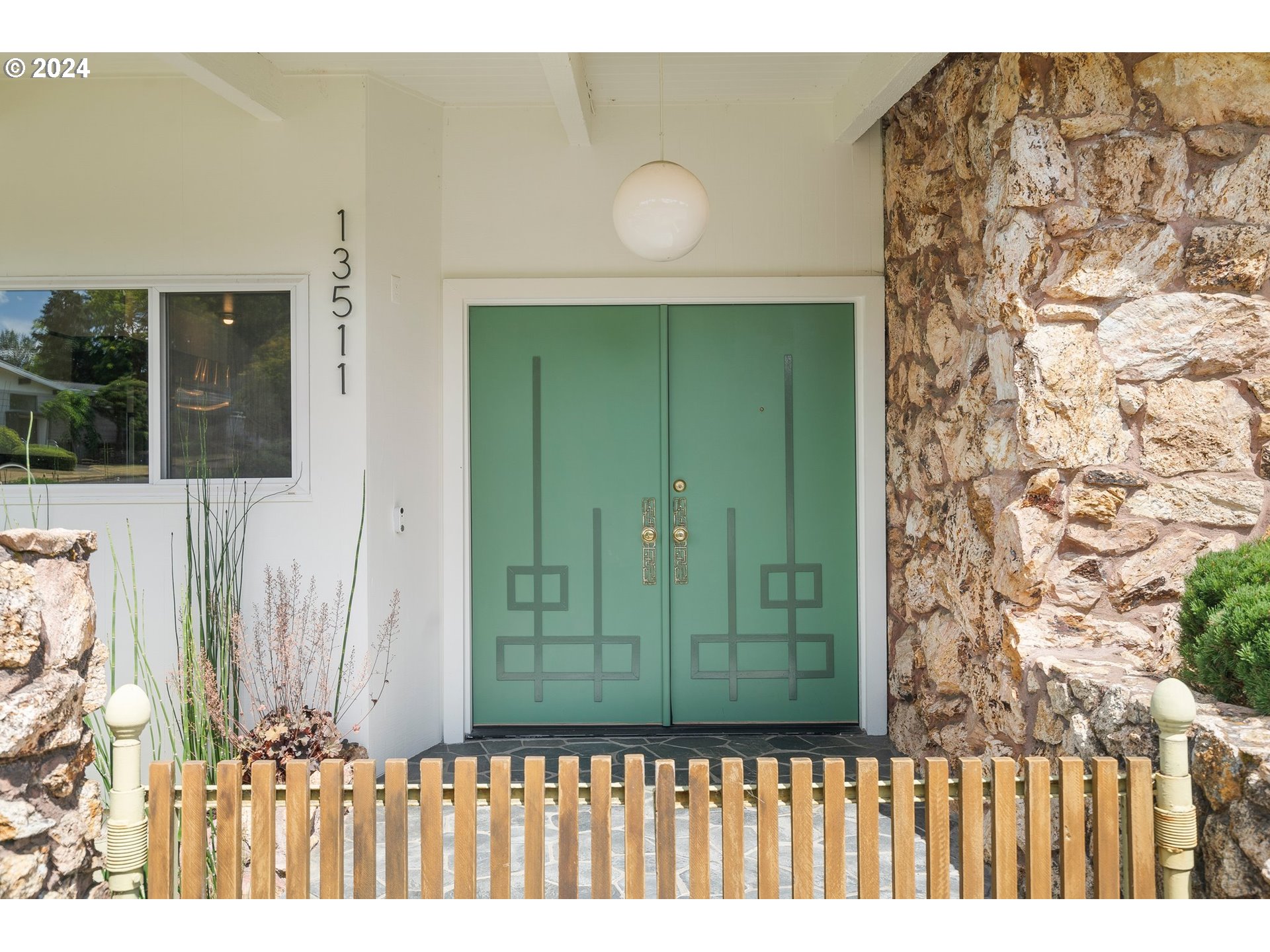 13511 NE KLICKITAT CT