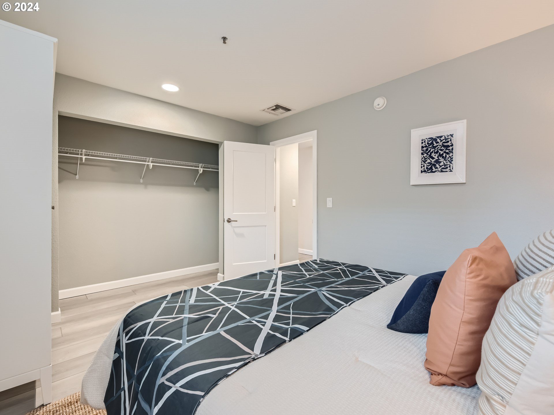 930 NW NAITO PKWY K16